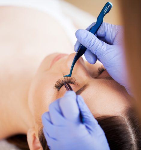 Dermaplaning with Microdermabrasion Facial